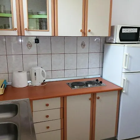Nana * Starigrad Paklenica